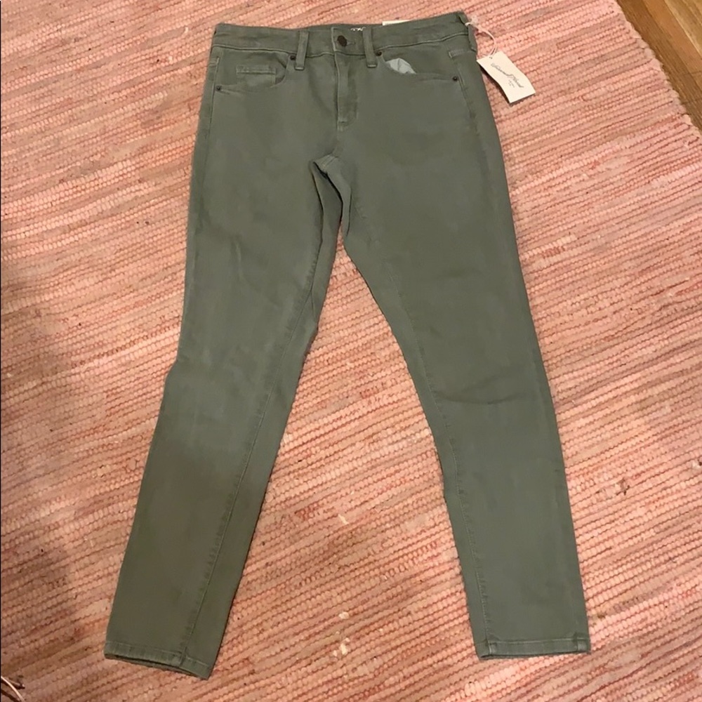 Universal Thread Pants